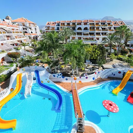 Parque Santiago Iii Official Lägenhetshotell 3*
