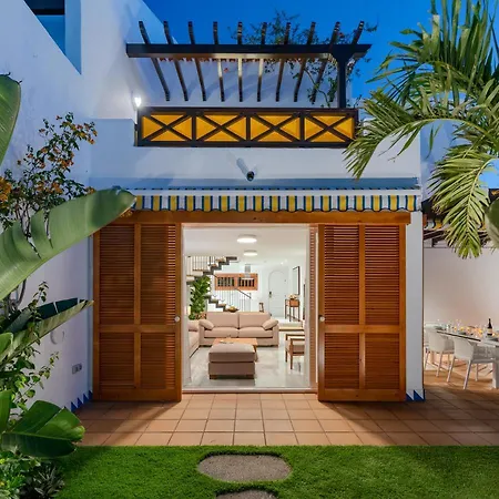 Parque Santiago Iii Official Aparthotel Playa de las Americas (Tenerife)
