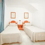 Parque Santiago Iii Official Aparthotel