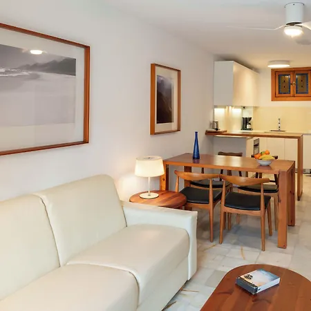 Parque Santiago Iii Official